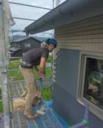 外装タイルの作業中。
1枚1枚、地道な作業👐

#外装タイル #地道にコツコツ  #職人さん  #タイル #株式会社SORAIRO #SORAIRO #ソライロ